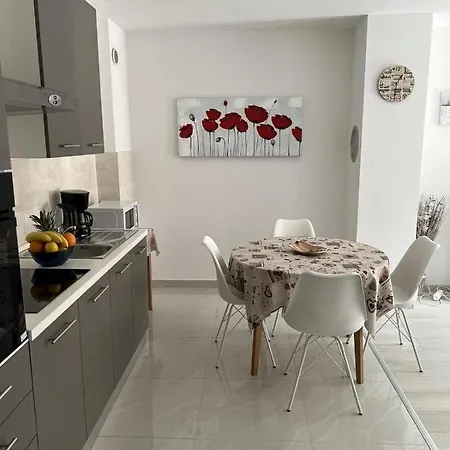 Pink Sky Apartamento Pula
