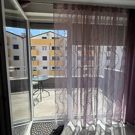Pink Sky Apartment *